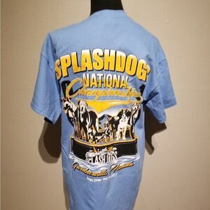 SPLASHDOGS 2017 NATIONAL CHAMPIONSHIPS T SHIRT MEDIUM. B1